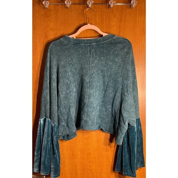 Free People Sleeves Glorious Sleeves Pullover Teal Velvet Sleeve Sweater NWT XS - Picture 7 of 14